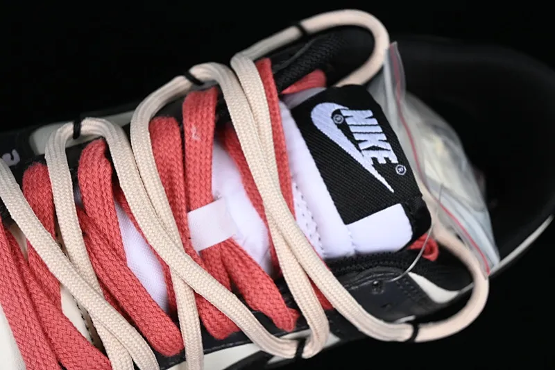 All Categories Nk SB Dunk Series Nk SB Dunk Low Low-top sneakers Nk Dunk Low Panda Prank Psychedelic Love Panda Distressed SB strap low-top casual sneakers DD1391-100